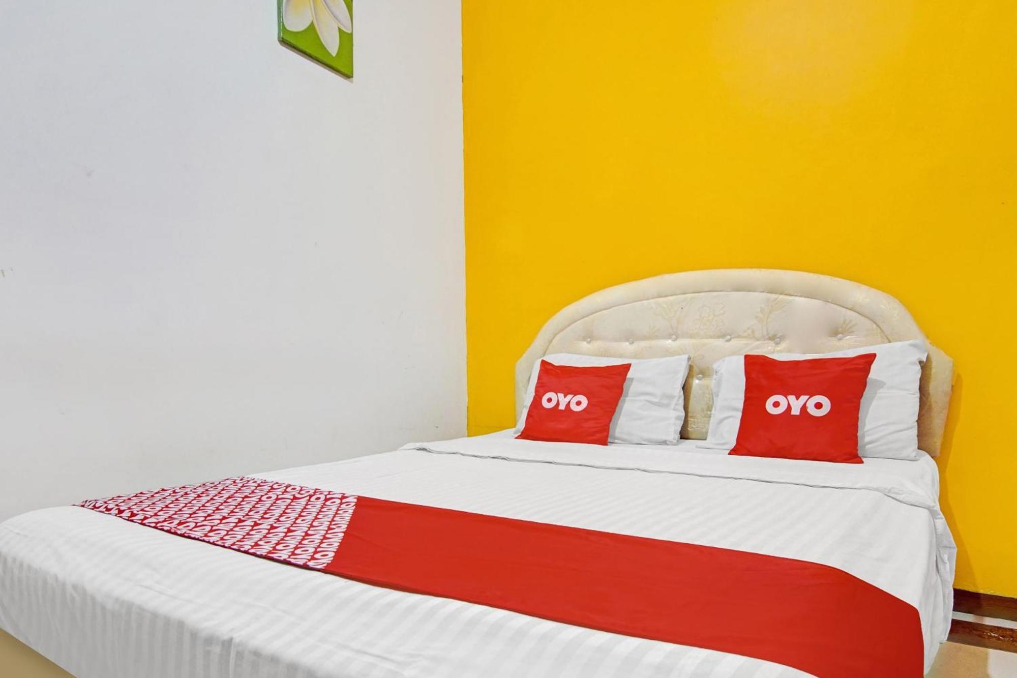 Super Oyo 90422 Mall Of Indonesia Jakarta Buitenkant foto